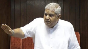 राज्यसभा में जोरदार हंगामे के बीच सुरजेवाला पर भड़के  धनखड़