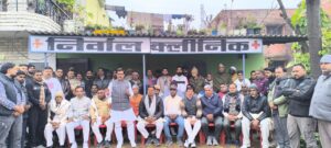 मोरना चीनी मिल के विस्तारिकरण पर भाजपाईयों ने किया मिष्ठान वितरण